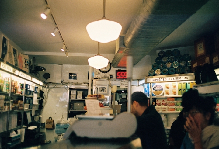 bagel place in new york russ and daughters